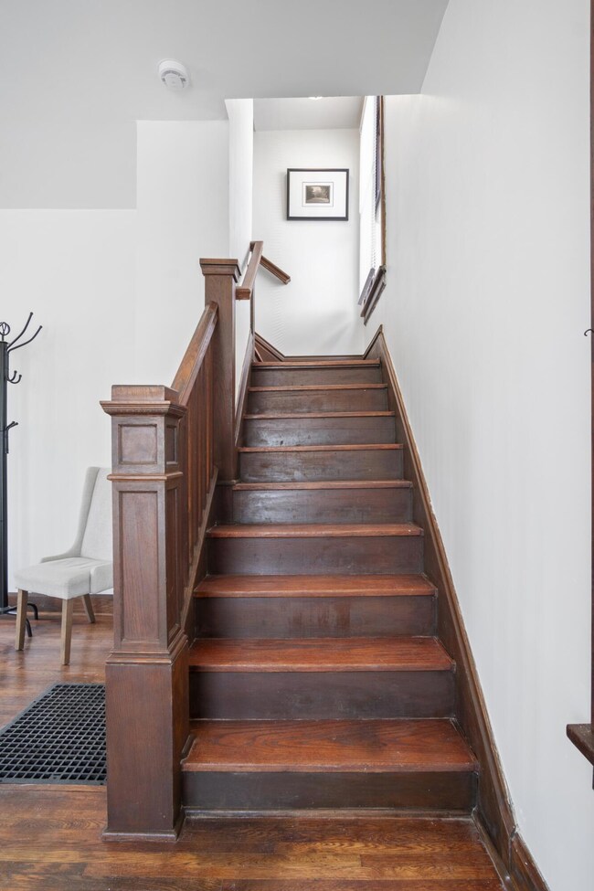 97 N Warren Ave, Columbus, OH 43204 - photo 3