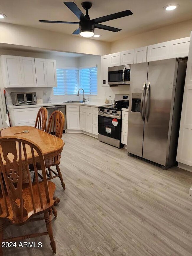 2234 N 18th St, Phoenix, AZ 85006 - photo 4