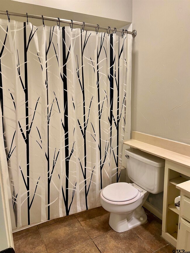 1725 1725 Eaglewood, Tyler, TX 75703 - photo 7