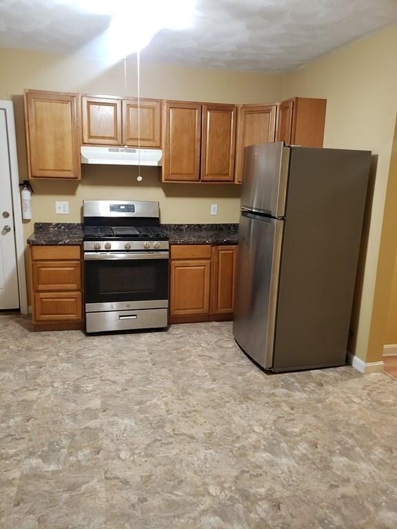 23 Sheridan St unit 2, Lynn, MA 01902 - photo 7