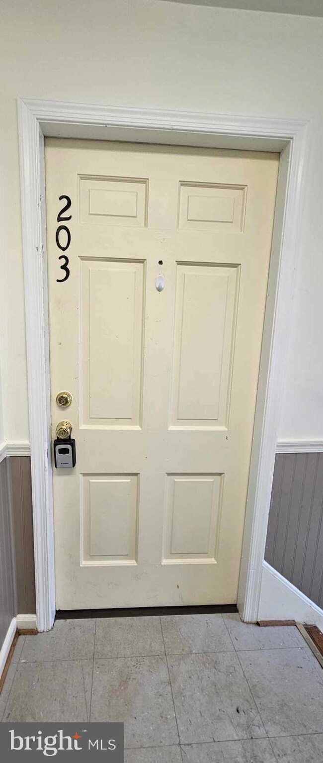 125 E Williams St unit 203, Culpeper, VA 22701 - photo 2