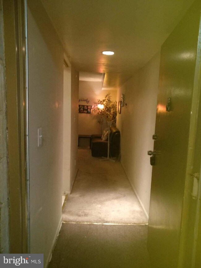 5915 Tamar Dr, Columbia, MD 21045 - photo 7