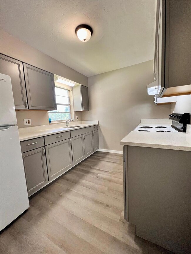 3205 SW 25 Way, Gainesville, FL 32608 - photo 4