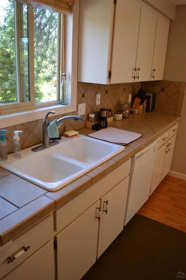 60857 Jasmine Place, Bend, OR 97702 - photo 7