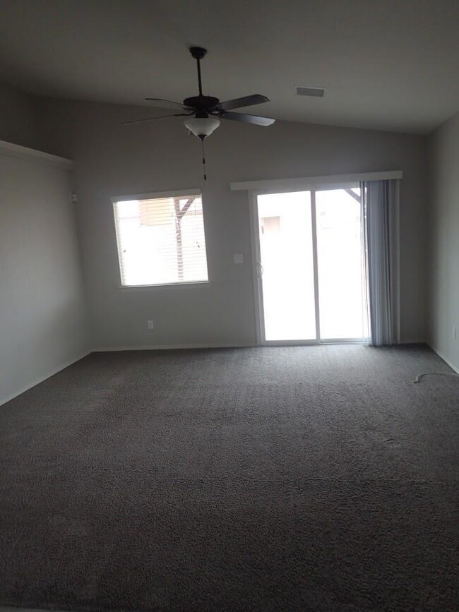 3337 Nevil Shed, El Paso, TX 79938 - photo 4