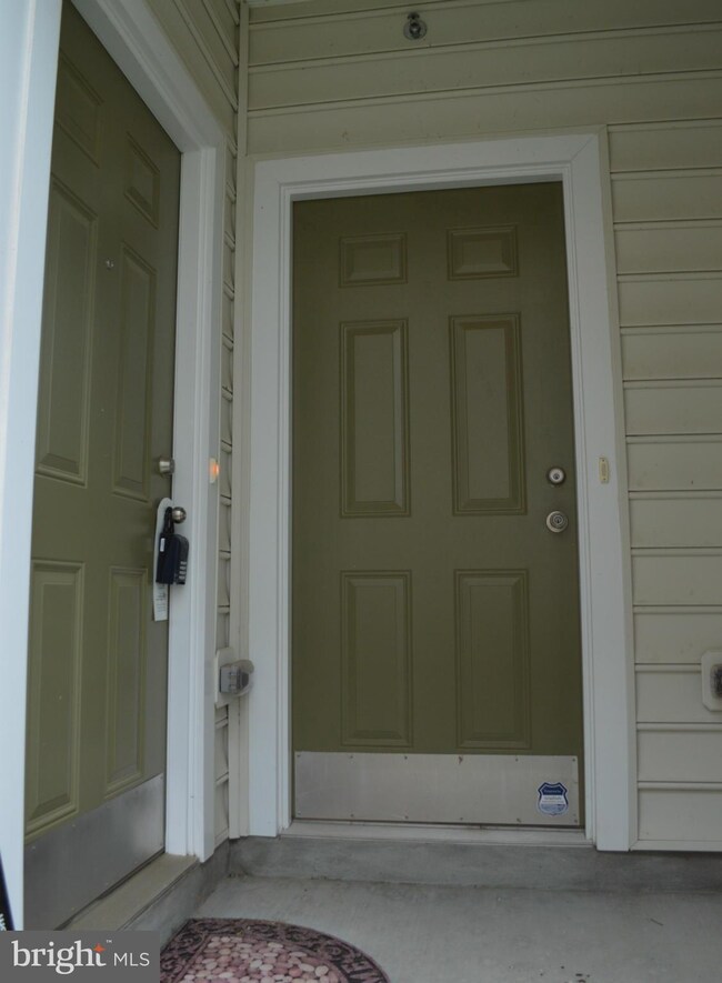 9542 Chancellorsville Ln unit 11G, Manassas, VA 20110 - photo 3