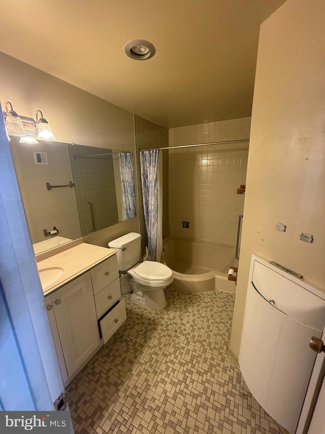 3310 Huntley Square Dr unit A2, Temple Hills, MD 20748 - photo 4