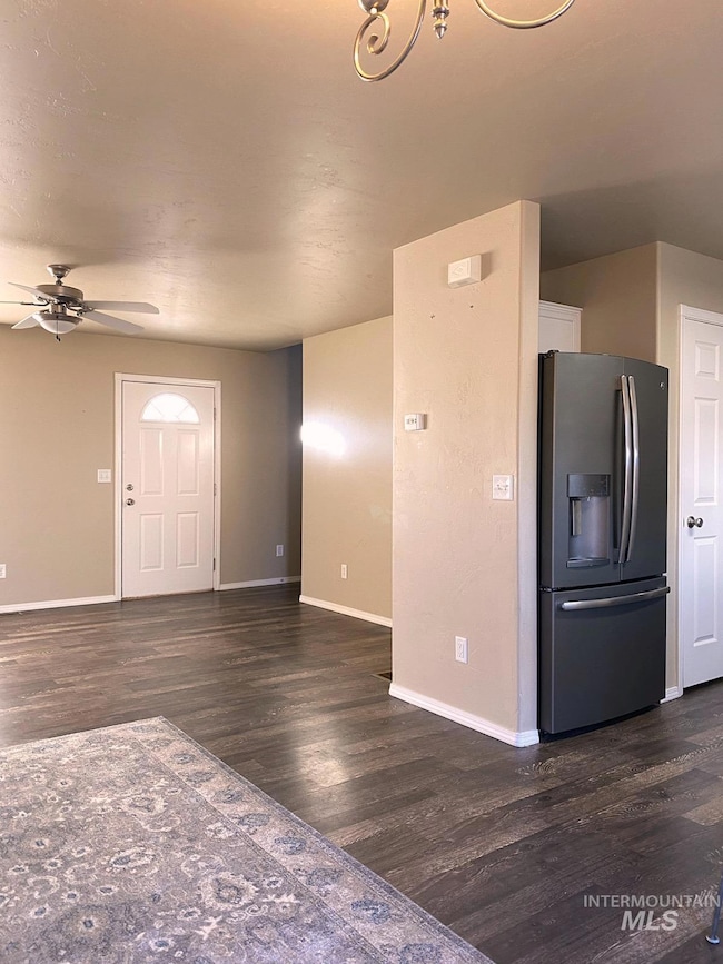 651 Harrison St S, Twin Falls, ID 83301 - photo 3