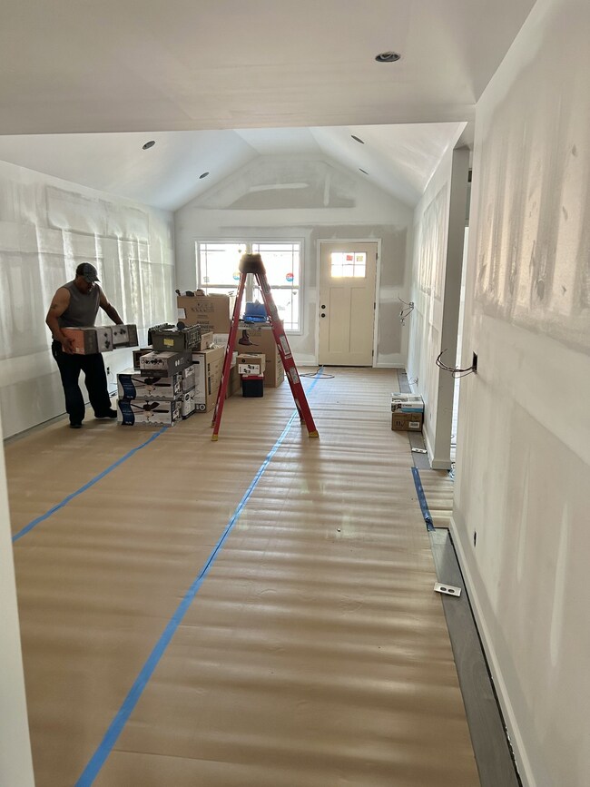 521 S Spring St, Manchester, TN 37355 - photo 5