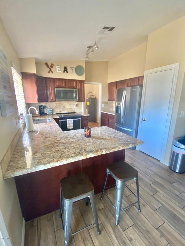 Kitchen 2