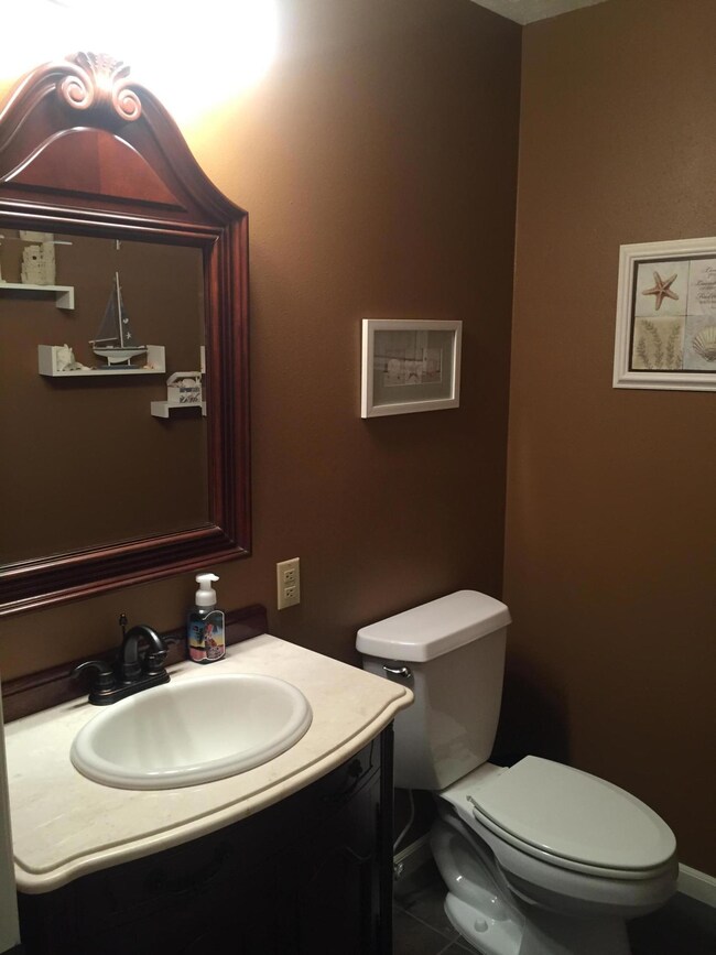 301 23rd Ave NE, Jamestown, ND 58401 - photo 6