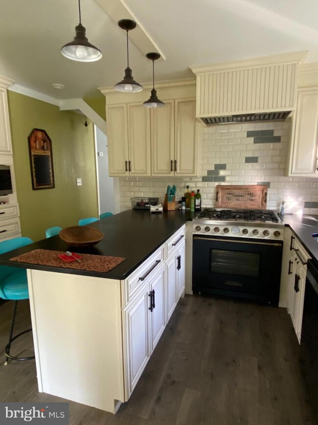 152 Mill Rd, Norristown, PA 19401 - photo 6