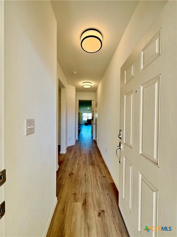 333 Sonterra Dr, San Marcos, TX 78666 - photo 3