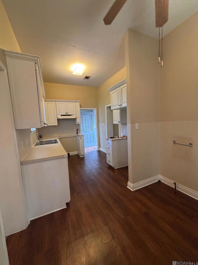 23515 Clay St, Plaquemine, LA 70764 - photo 4