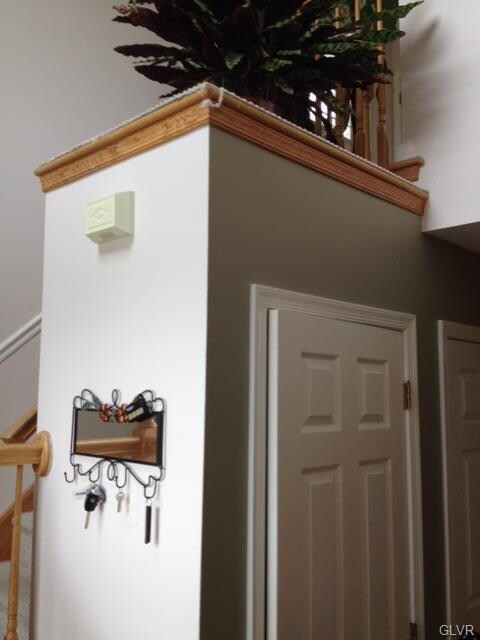 65 Crown Dr, Easton, PA 18040 - photo 2