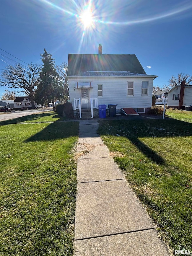 1202 W Prospect St, Kewanee, IL 61443 - photo 2