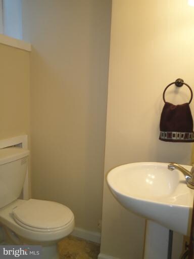 1234 Halstead Rd, Parkville, MD 21234 - photo 5