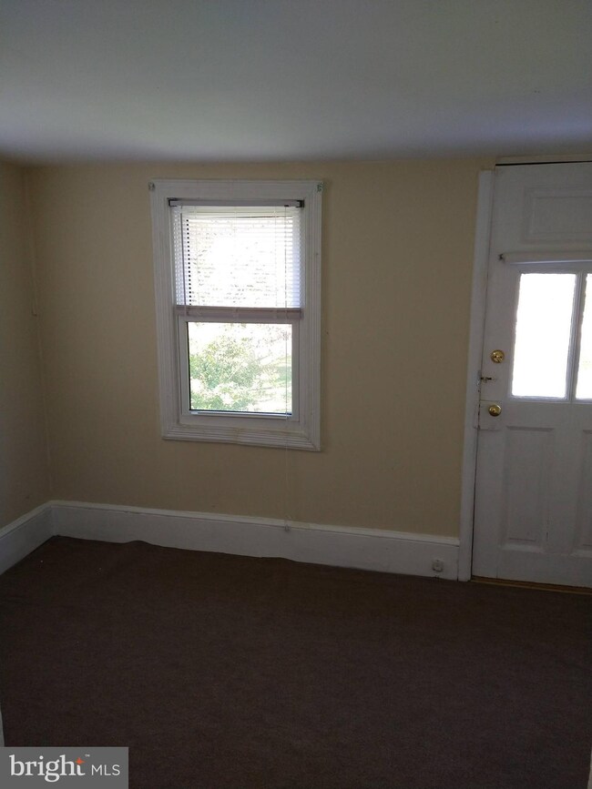 345 W 2nd St unit 1, Moorestown, NJ 08057 - photo 4