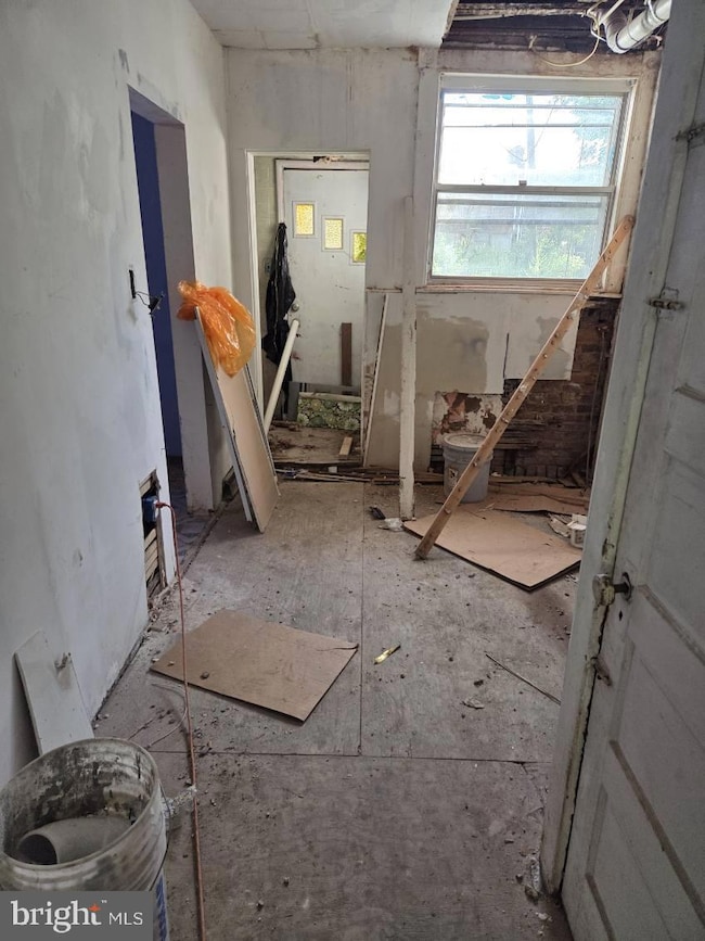 728 Tulip St, Camden, NJ 08104 - photo 4