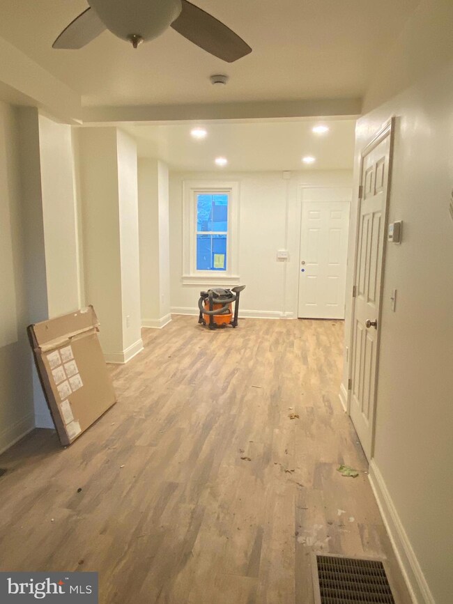 524 Woodward St, Lancaster, PA 17602 - photo 7