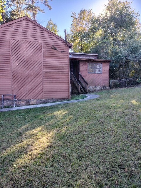 2320 Collins Ln, Soddy Daisy, TN 37379 - photo 2