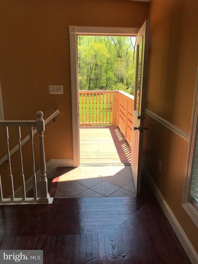 911 Saint Eva Ln, Gambrills, MD 21054 - photo 6