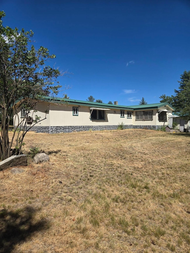 11512 E Bridges Rd, Elk, WA 99009 - photo 4