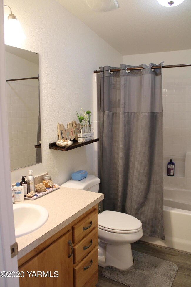 Guest bath