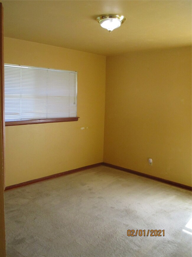 10505 Wolbrook St, Houston, TX 77016 - photo 5