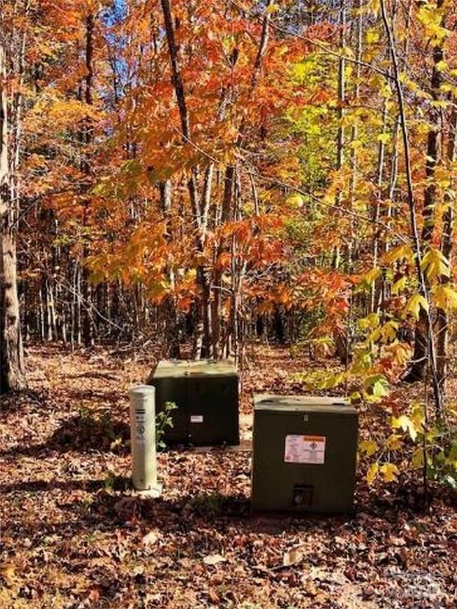 0 S Cross Creek Trail unit 12 CAR4258799, Mill Spring, NC 28756 - photo 4