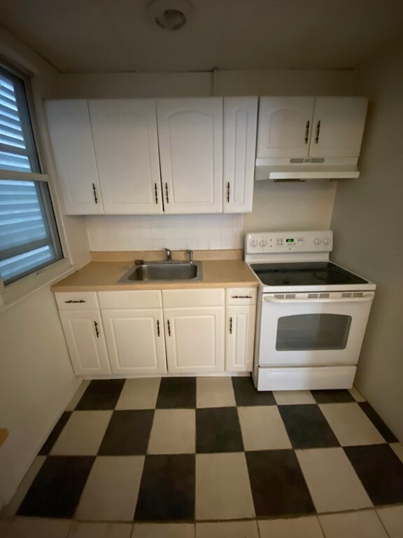 175 Condor St unit 1, Boston, MA 02128 - photo 6
