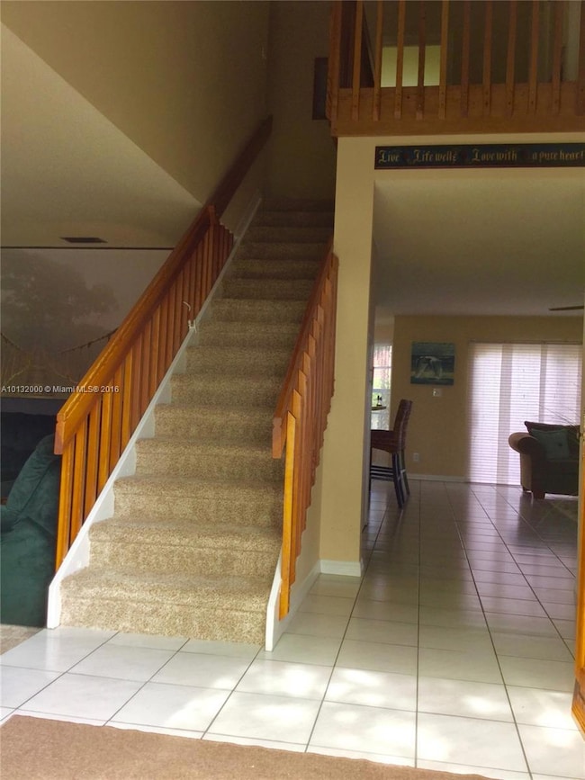 821 Somerset Ave, Davie, FL 33325 - photo 2