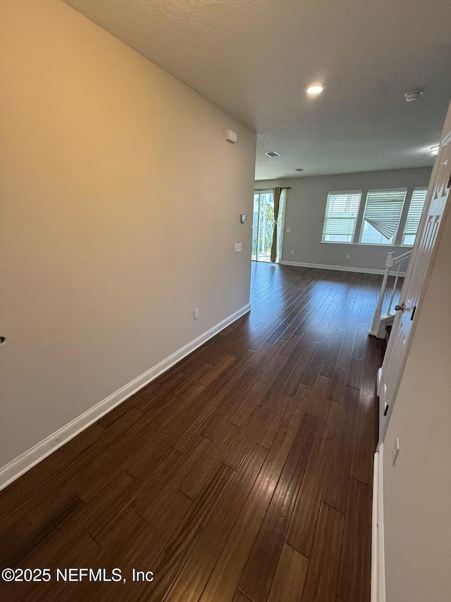 12369 Vista Point Cir, Jacksonville, FL 32246 - photo 3