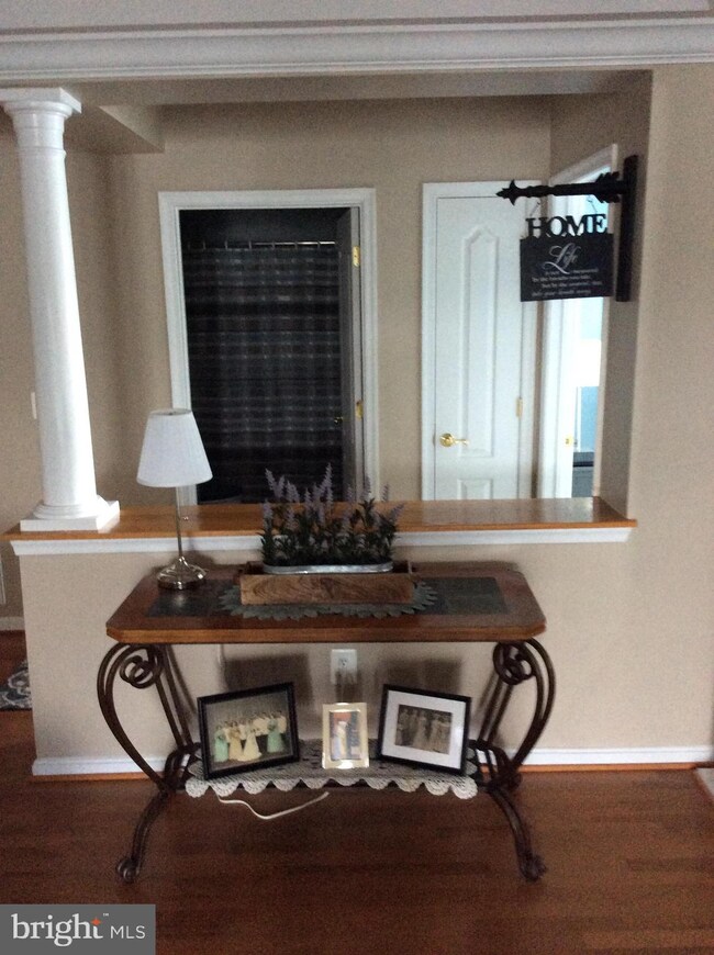 8615 Fluttering Leaf Trail, Odenton, MD 21113 - photo 4