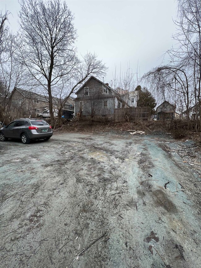 38 Pine St, Rutland, VT 05701 - photo 5