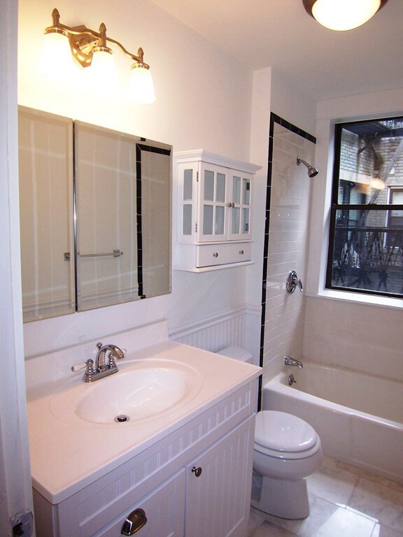 61 Park Dr unit 20, Boston, MA 02215 - photo 7