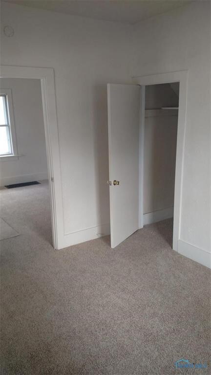 1729 Barrows St, Toledo, OH 43613 - photo 5