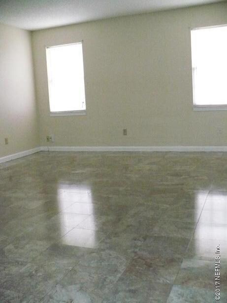 7791 Duckwood Ln, Jacksonville, FL 32210 - photo 7