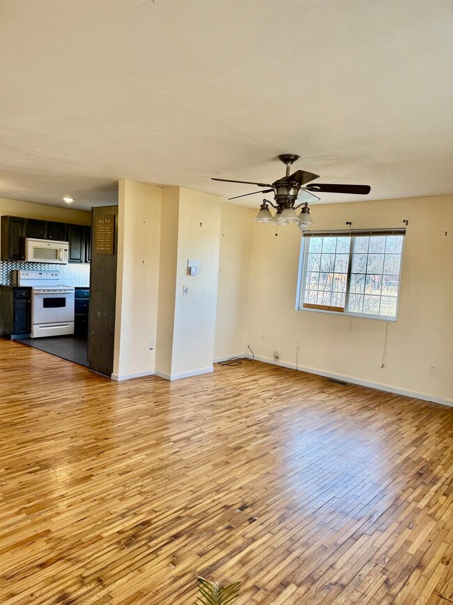 5943 N Ridge Rd, Maize, KS 67101 - photo 5