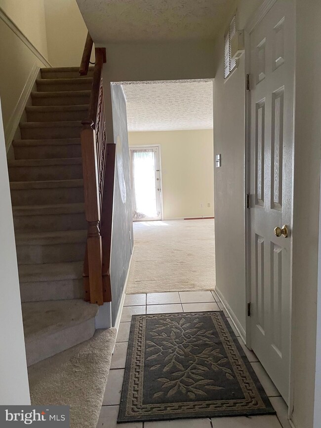 115 W Galloway Ct, Newark, DE 19711 - photo 5