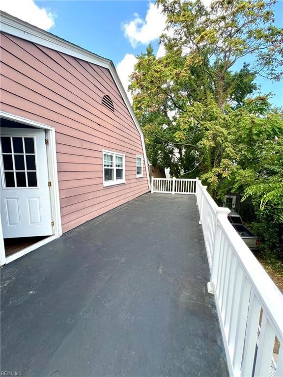 210 Pennsylvania Ave unit 2, Norfolk, VA 23504 - photo 6