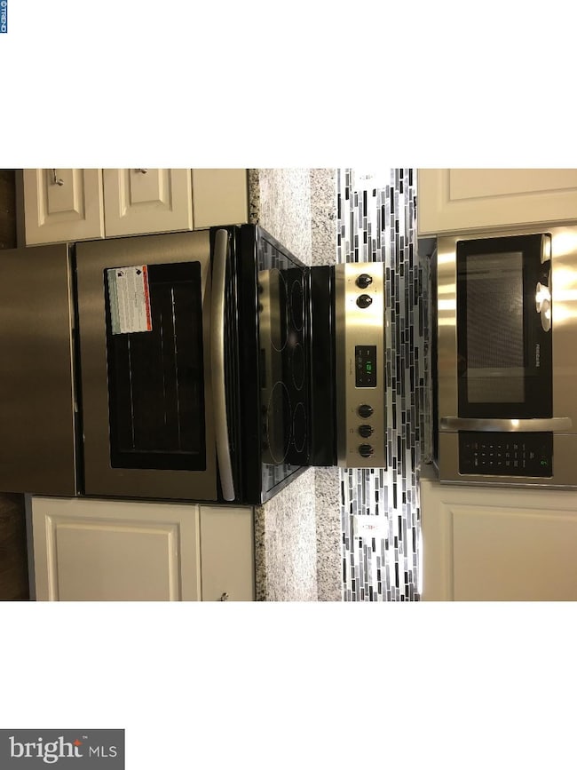 120B W Bluebell Ln unit B, Mount Laurel, NJ 08054 - photo 2