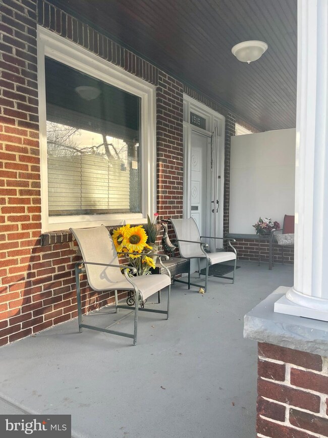 1515 N 11th St, Reading, PA 19604 - photo 4