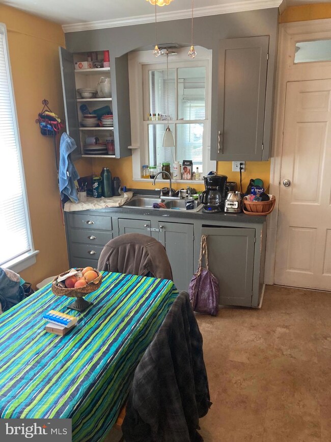 461 Lincoln Way W, Chambersburg, PA 17201 - photo 2