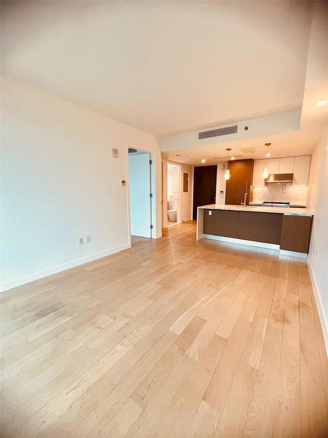 The Farrington unit 8E, Flushing, NY 11354 - photo 5