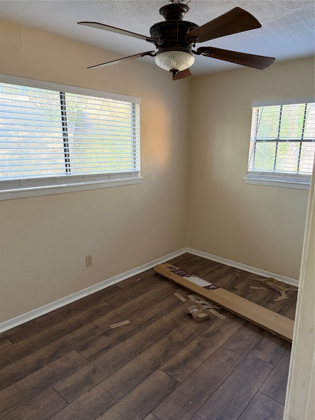 9 Dewthread Ct, Spring, TX 77380 - photo 5