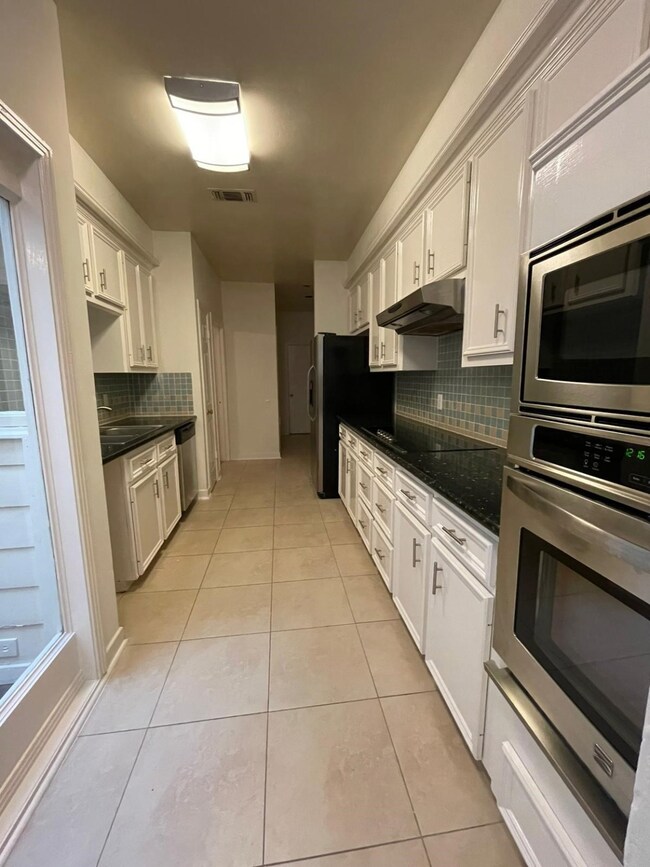 11844 Taylorcrest Rd unit 3, Houston, TX 77024 - photo 6