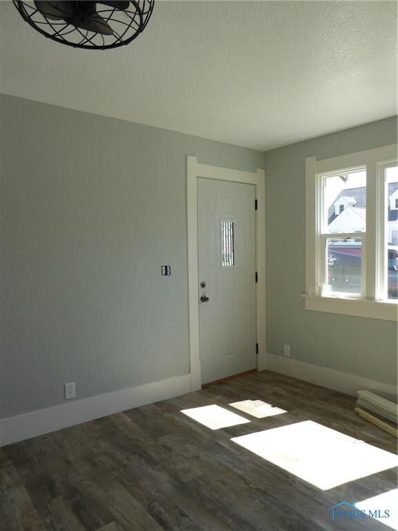 405 West St, Archbold, OH 43502 - photo 4