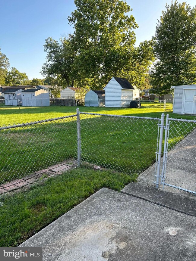 608 Cornwall Rd, Sewell, NJ 08080 - photo 4