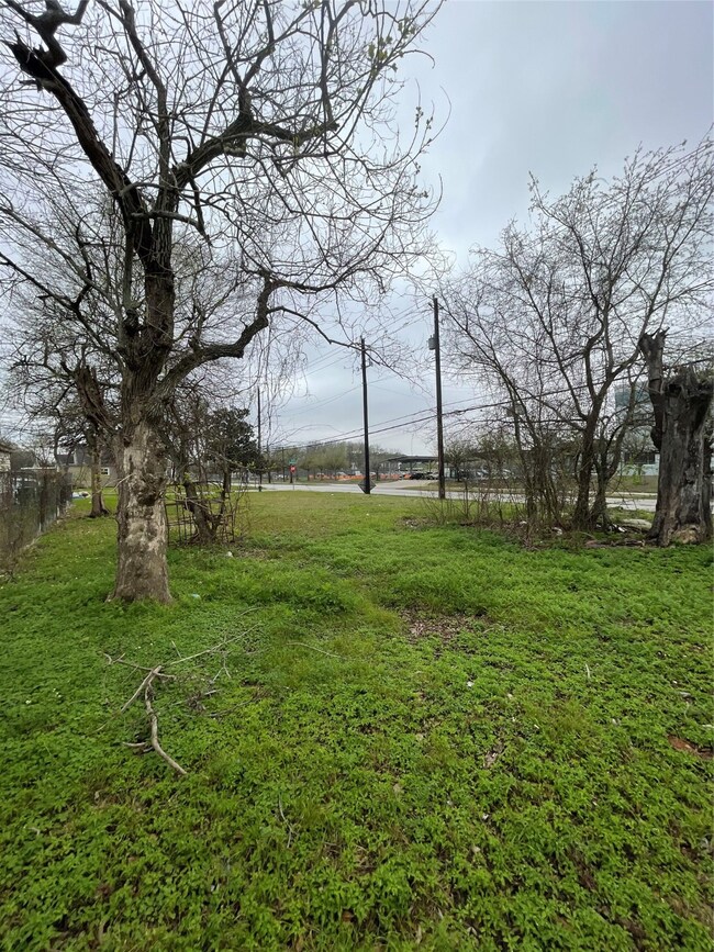 4501 Keystone St, Houston, TX 77021 - photo 5